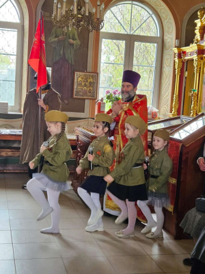 9 мая в Покровском храме с. Жестылево прошёл Праздник Светлого Четверга Пасхальной седмицы и День Победы!